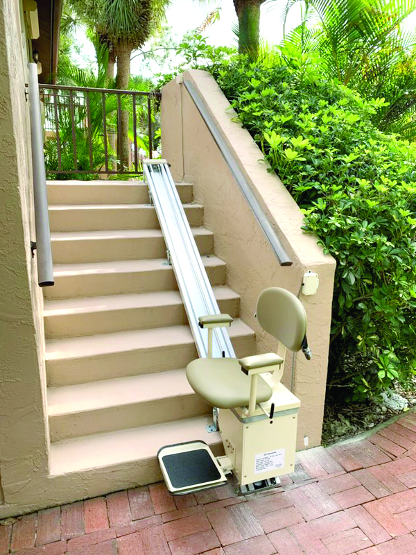 Harmar Summit AC Straight Outdoor Stair Lift